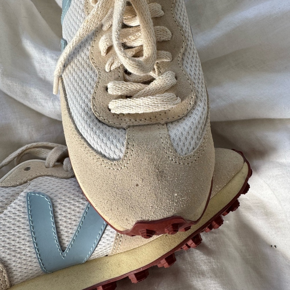 NEW Veja Rio Branco Alveomesh Sneaker women size 7 cream gravel steel MINT - Picture 10 of 11